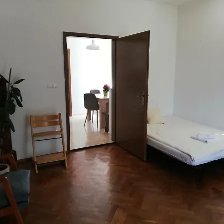 Apartment Apartma Timijan *
